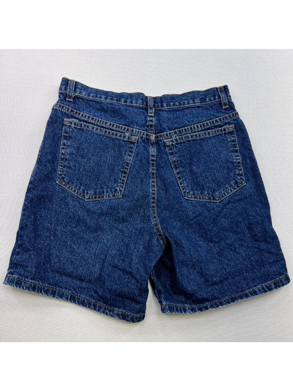 Eddie Bauer Womens Classic Cotton Bermuda Jean Shorts Size 10 Blue Denim Jorts - Picture 7 of 9